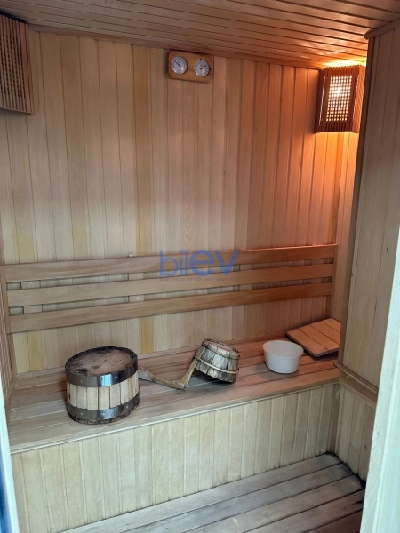 Satış 6 otaqlı Villa  650m², Bakı