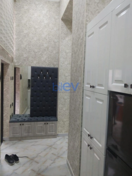 Aylıq Kirayə 2 otaqlı Köhnə Tikili bina evi  41m², Bakı
