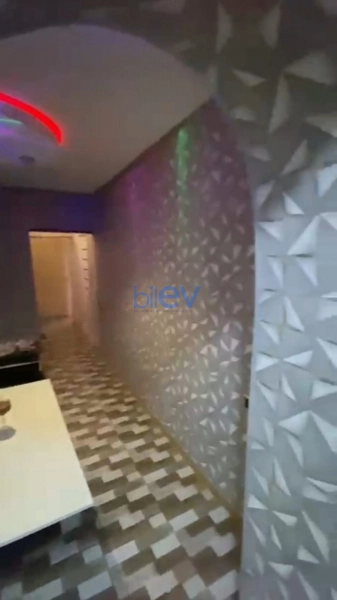Satış 4 otaqlı Köhnə Tikili bina evi  110m², Lənkəran