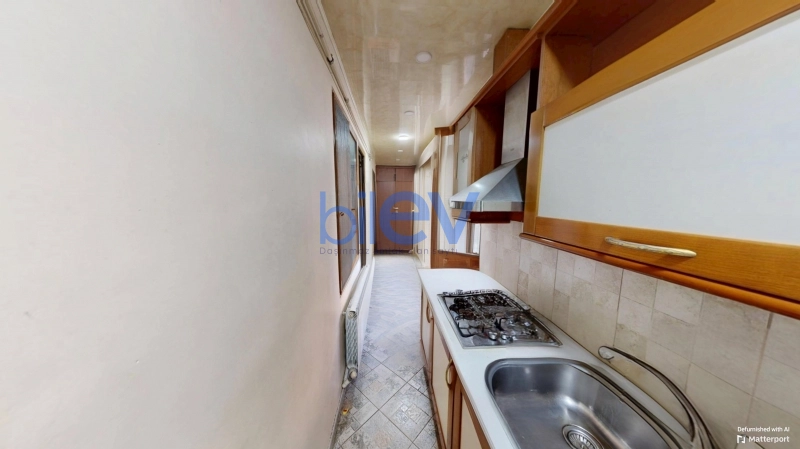 Satış 4 otaqlı Köhnə Tikili bina evi  90m², Bakı