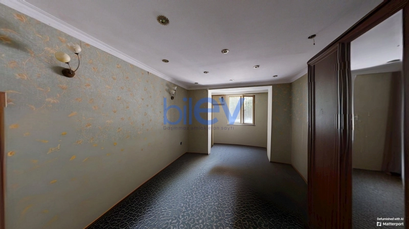 Satış 4 otaqlı Köhnə Tikili bina evi  90m², Bakı