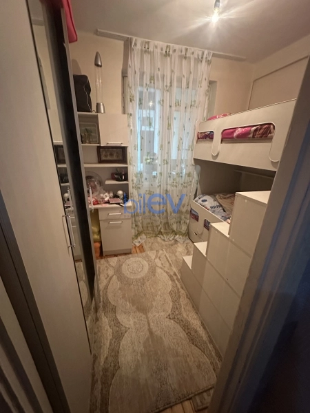 Satış 1 otaqlı Köhnə Tikili bina evi  45m², Bakı