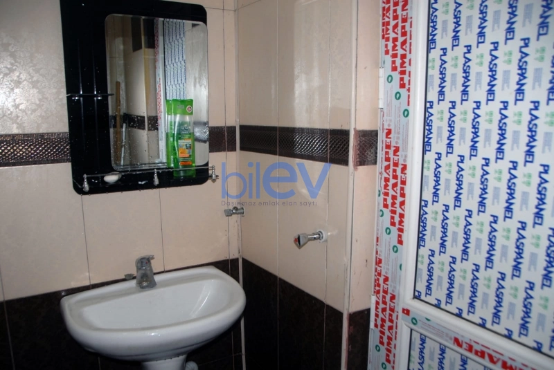 Günlük Kirayə 3 otaqlı Yeni Tikili bina evi  100m², Bakı