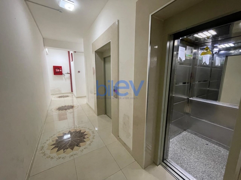 Aylıq Kirayə 3 otaqlı Yeni Tikili bina evi  100m², Bakı