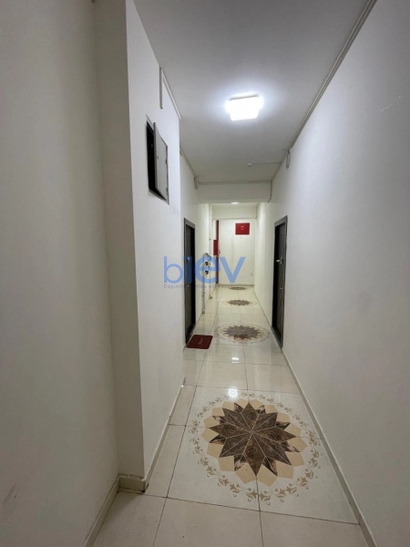 Aylıq Kirayə 3 otaqlı Yeni Tikili bina evi  100m², Bakı