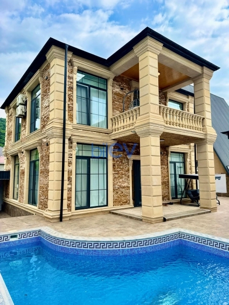 Günlük Kirayə 4 otaqlı Villa  1m², Qəbələ