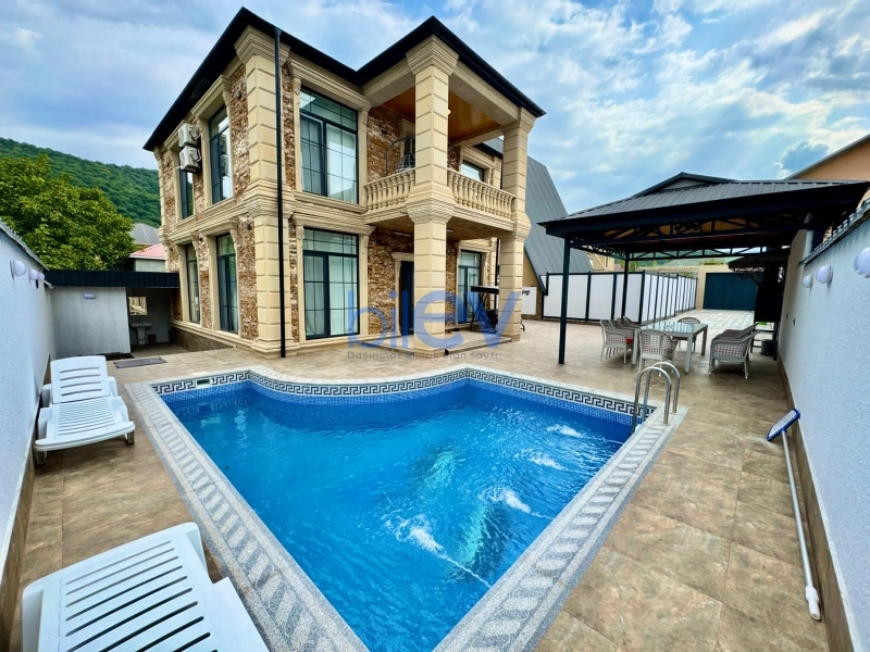 Günlük Kirayə 4 otaqlı Villa  1m², Qəbələ