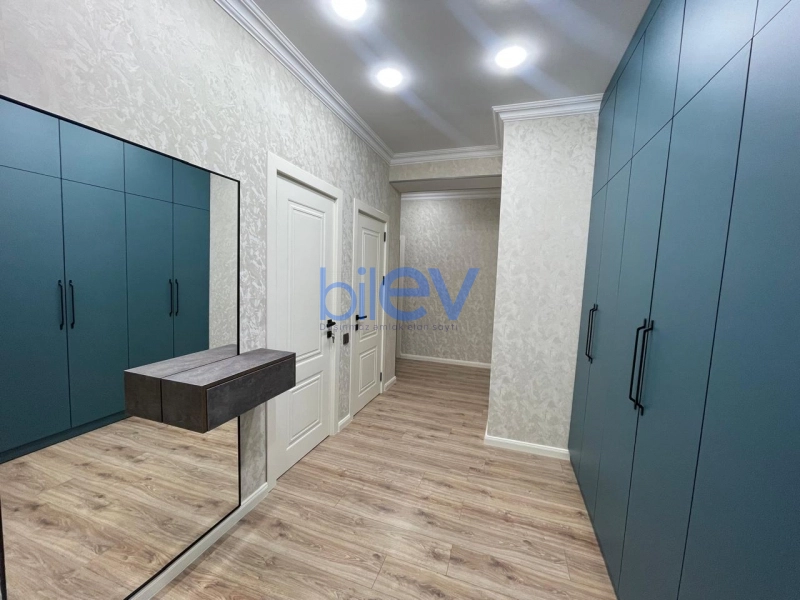 Aylıq Kirayə 3 otaqlı Yeni Tikili bina evi  100m², Bakı
