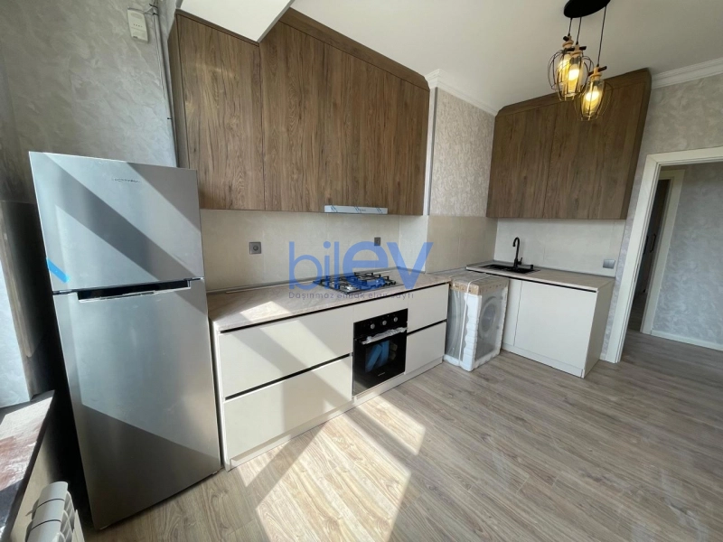 Aylıq Kirayə 3 otaqlı Yeni Tikili bina evi  100m², Bakı