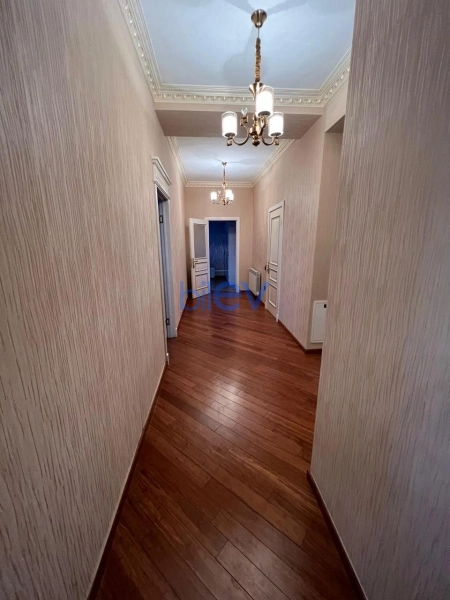 Aylıq Kirayə 2 otaqlı Yeni Tikili bina evi  115m², Bakı
