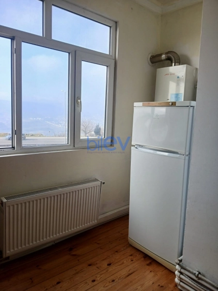 Aylıq Kirayə 2 otaqlı Köhnə Tikili bina evi  60m², Bakı