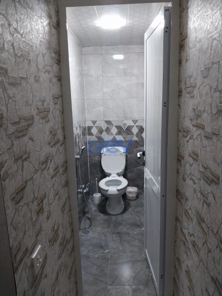 Satış 8 otaqlı Həyət evi  250m², Bakı