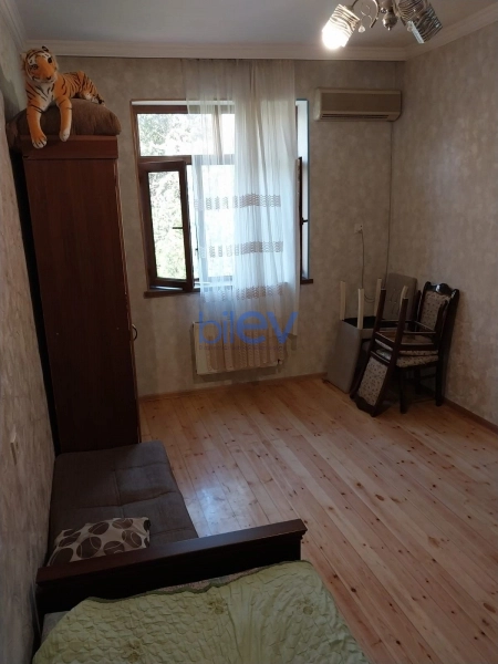 Satış 8 otaqlı Həyət evi  250m², Bakı
