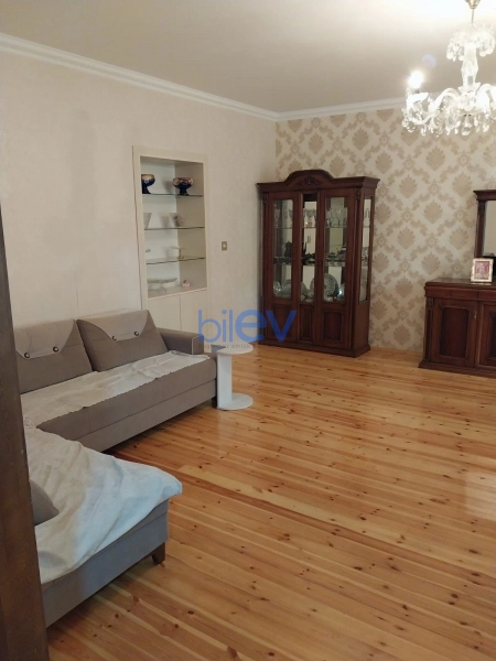 Satış 8 otaqlı Həyət evi  250m², Bakı