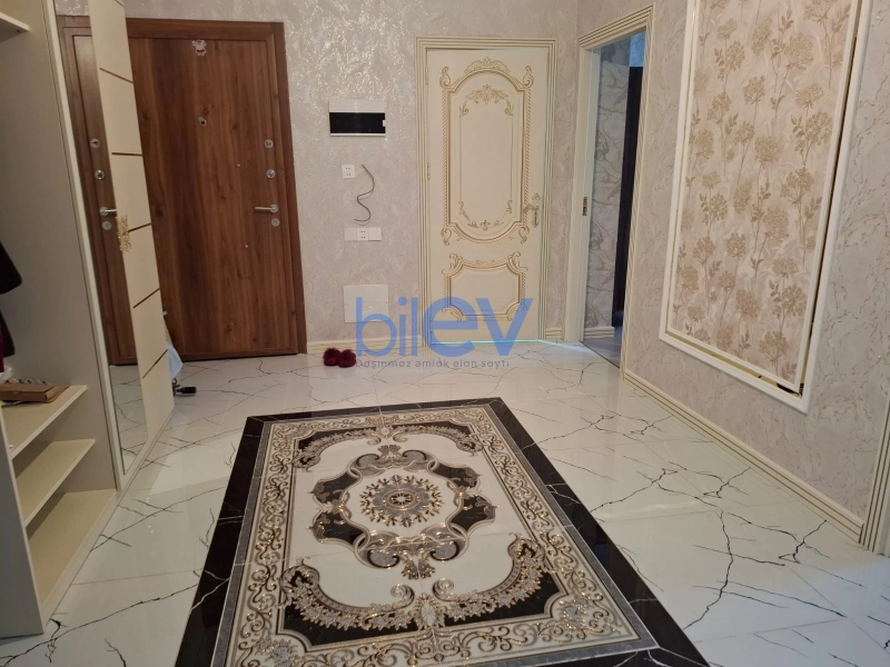 Aylıq Kirayə 3 otaqlı Yeni Tikili bina evi  125m², Bakı