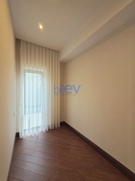 Satış 6 otaqlı Villa  360m², Bakı