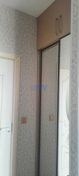 Aylıq Kirayə 2 otaqlı Köhnə Tikili bina evi  70m², Bakı