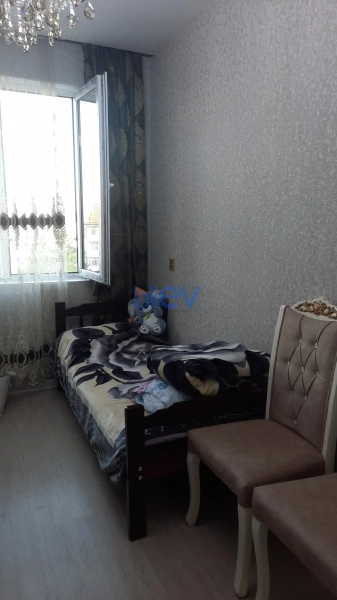 Aylıq Kirayə 2 otaqlı Köhnə Tikili bina evi  70m², Bakı