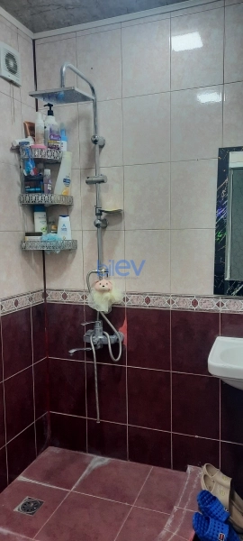 Aylıq Kirayə 2 otaqlı Köhnə Tikili bina evi  70m², Bakı