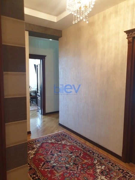 Satış 3 otaqlı Yeni Tikili bina evi  140m², Bakı