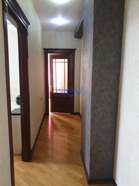 Satış 3 otaqlı Yeni Tikili bina evi  140m², Bakı