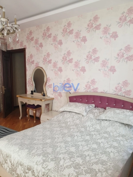 Satış 3 otaqlı Yeni Tikili bina evi  140m², Bakı