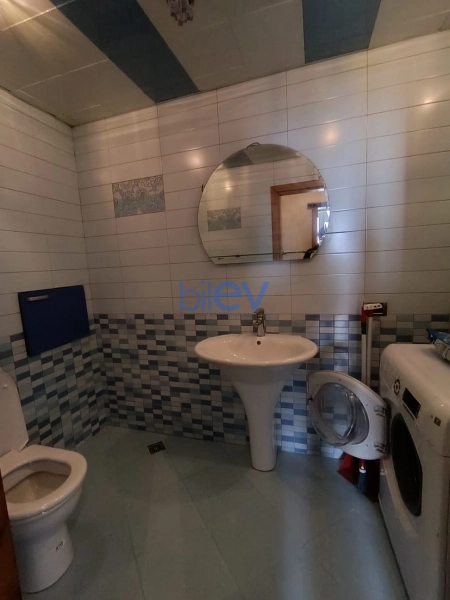 Aylıq Kirayə 5 otaqlı Yeni Tikili bina evi  270m², Bakı