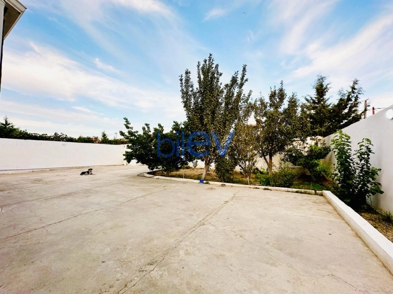 Satış 8 otaqlı Villa  220m², Bakı
