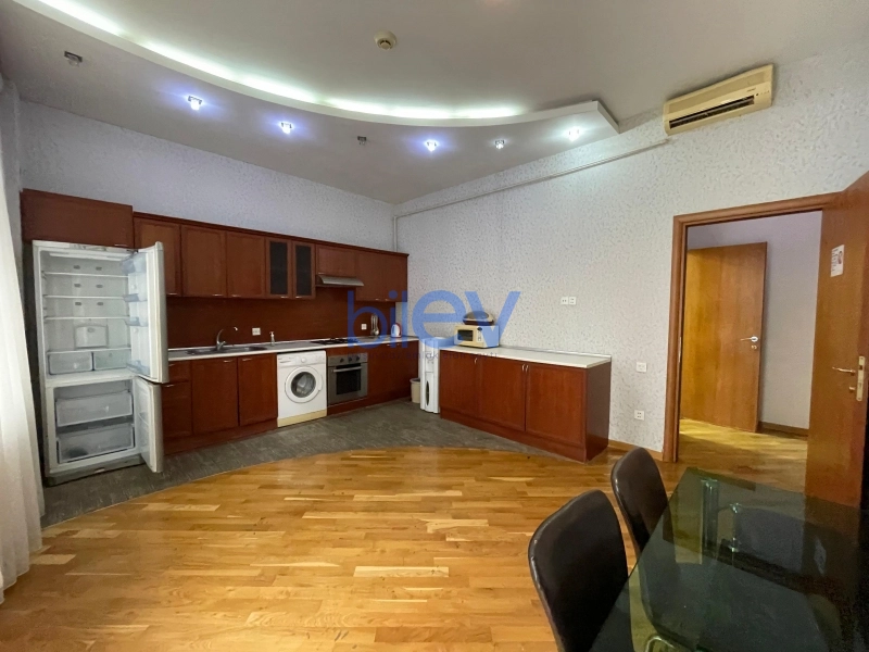 Aylıq Kirayə 4 otaqlı Ofis  150m², Bakı