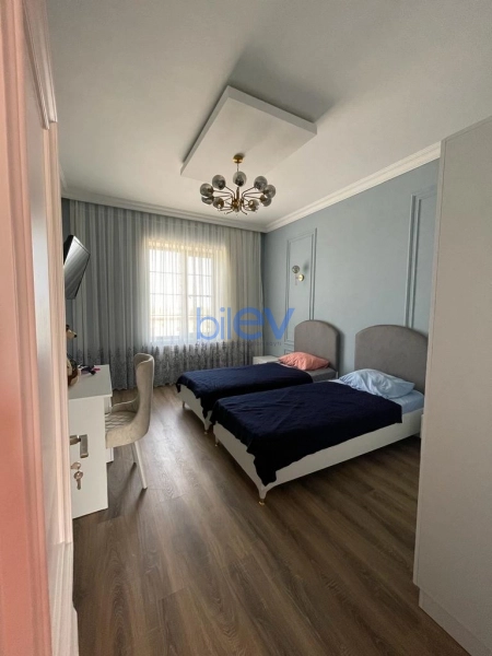 Satış 5 otaqlı Villa  270m², Bakı