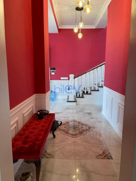 Satış 5 otaqlı Villa  270m², Bakı