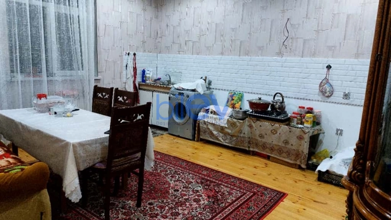 Satış 8 otaqlı Həyət evi  250m², Bakı