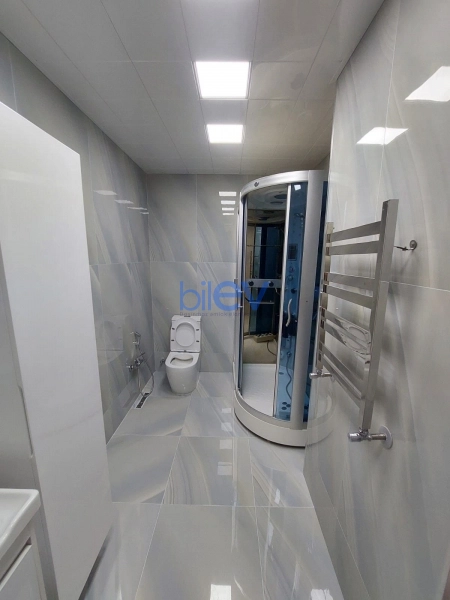 Satış 4 otaqlı Yeni Tikili bina evi  215m², Bakı