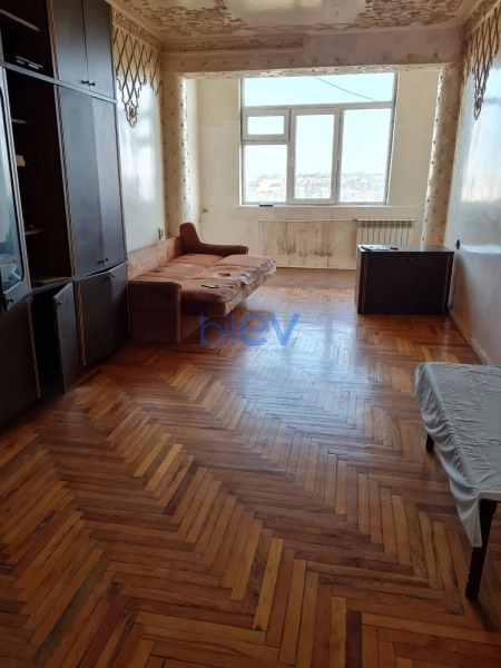 Satış 2 otaqlı Köhnə Tikili bina evi  60m², Bakı
