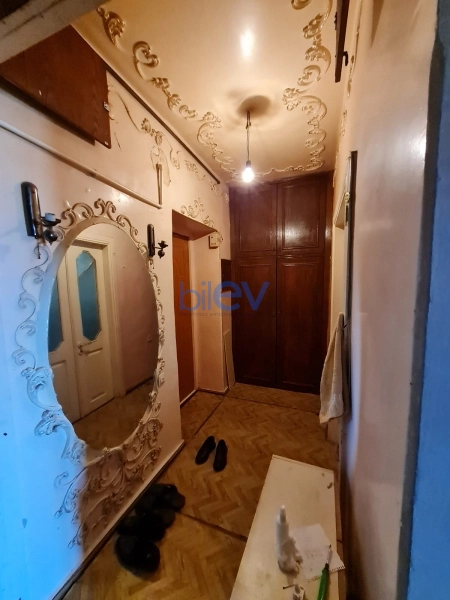 Satış 2 otaqlı Köhnə Tikili bina evi  60m², Bakı