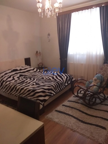 Satış 2 otaqlı Yeni Tikili bina evi  90m², Bakı