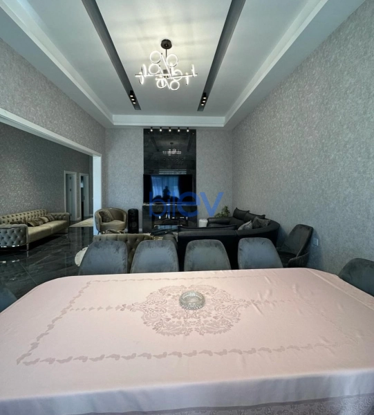 Satış 4 otaqlı Həyət evi  230m², Bakı