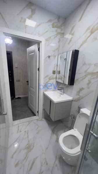 Aylıq Kirayə 2 otaqlı Yeni Tikili bina evi  70m², Bakı