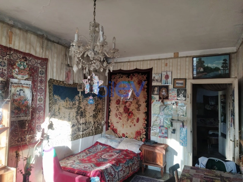 Satış 2 otaqlı Köhnə Tikili bina evi  60m², Bakı