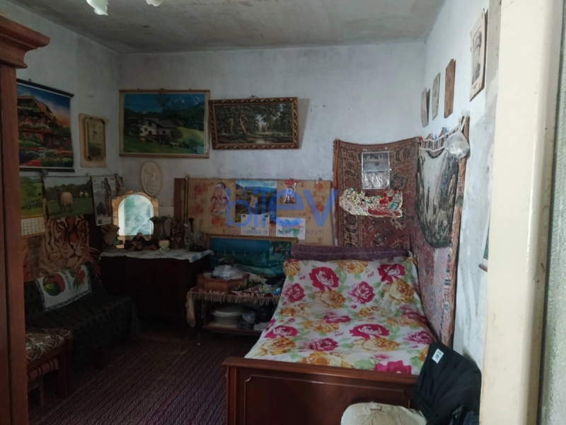 Satış 2 otaqlı Köhnə Tikili bina evi  60m², Bakı