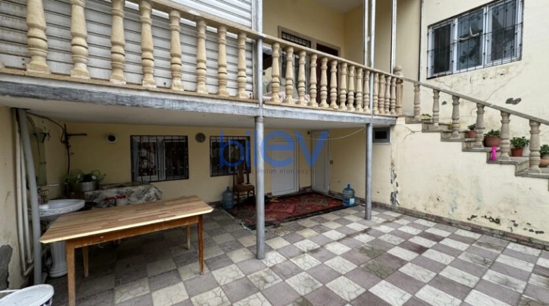 Satış 3 otaqlı Həyət evi  210m², Bakı