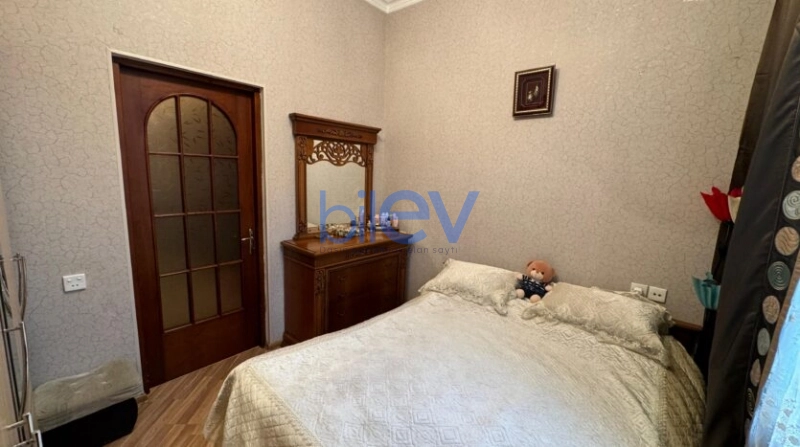 Satış 3 otaqlı Həyət evi  210m², Bakı