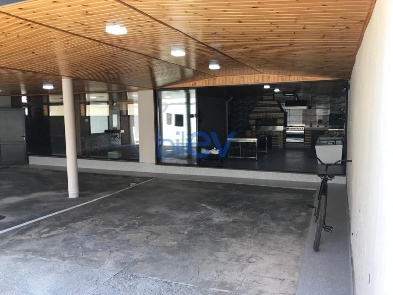 Satış 7 otaqlı Həyət evi  340m², Bakı