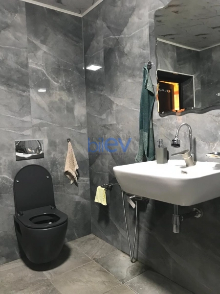 Satış 7 otaqlı Həyət evi  340m², Bakı