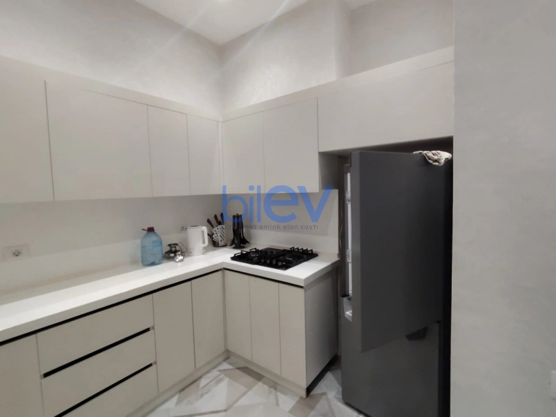 Aylıq Kirayə 2 otaqlı Yeni Tikili bina evi  72m², Bakı
