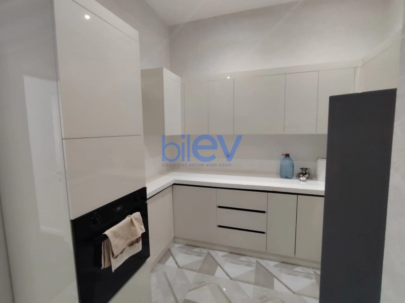 Aylıq Kirayə 2 otaqlı Yeni Tikili bina evi  72m², Bakı