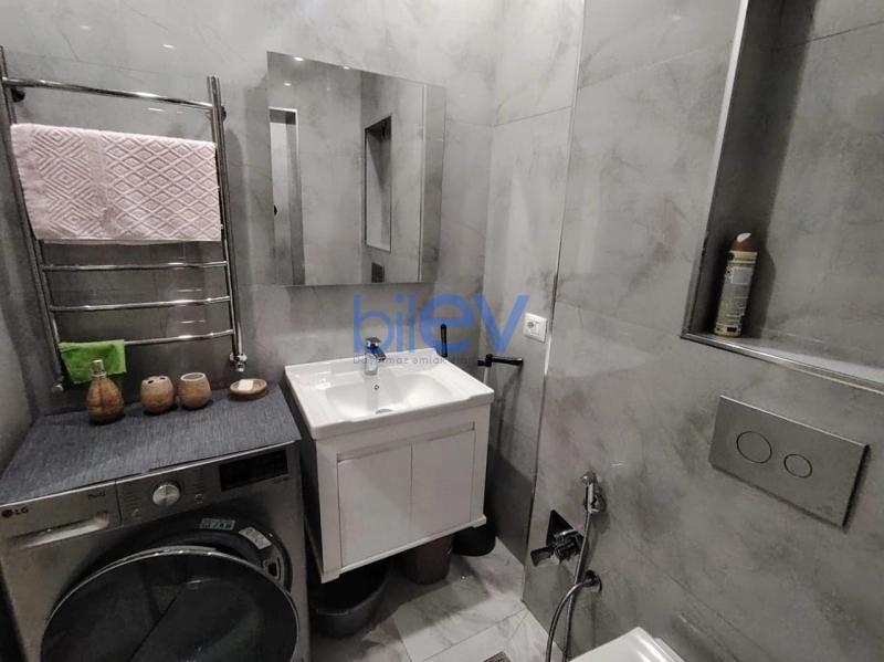 Aylıq Kirayə 2 otaqlı Yeni Tikili bina evi  72m², Bakı