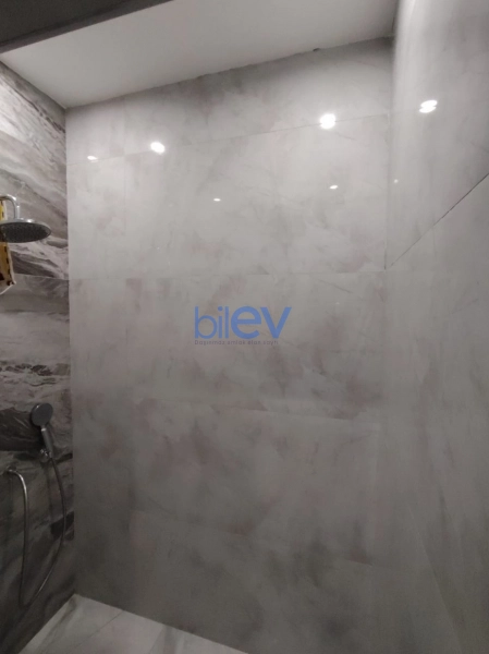 Aylıq Kirayə 2 otaqlı Yeni Tikili bina evi  72m², Bakı