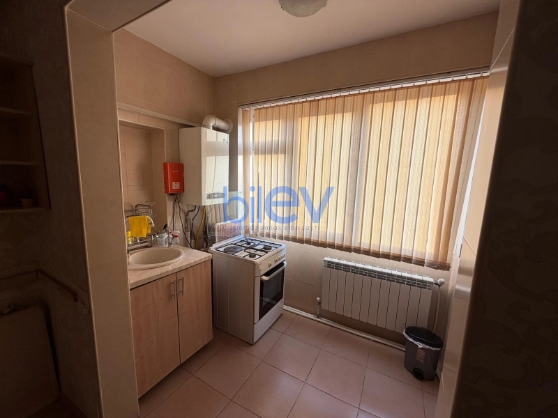 Satış 4 otaqlı Köhnə Tikili bina evi  90m², Bakı