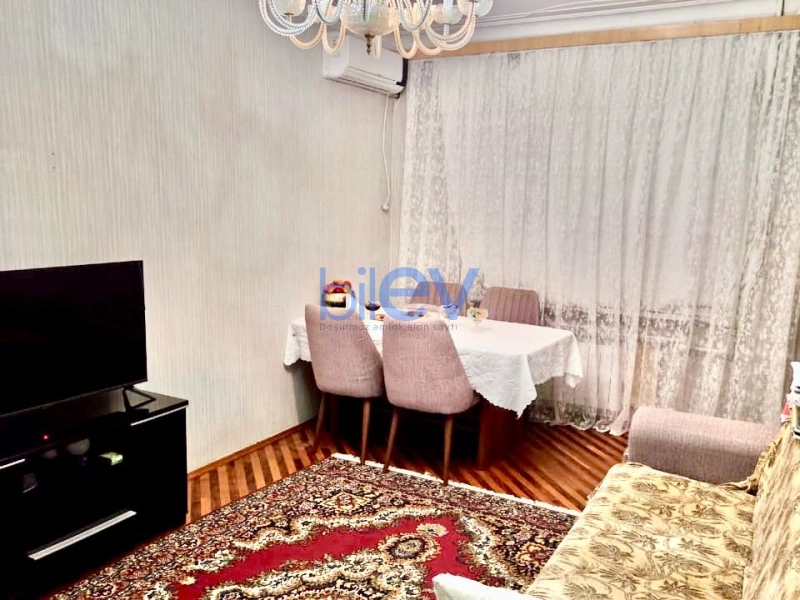 Satış 2 otaqlı Köhnə Tikili bina evi  55m², Bakı